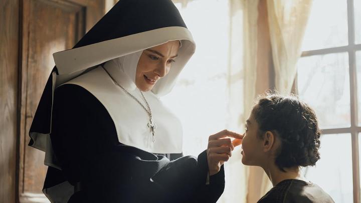 حصرياً | مسلسل The Art of Joy الموسم الاول الحلقة 2 مترجمة بجودة عالية